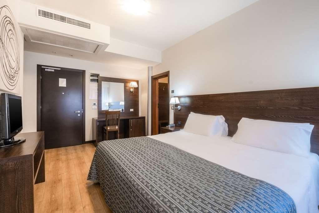 Hotel Delfino Venezia Mestre Phòng bức ảnh
